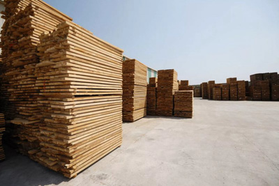 疫情沖擊下的木材供需困局 國內需求旺盛與進口受阻的挑戰